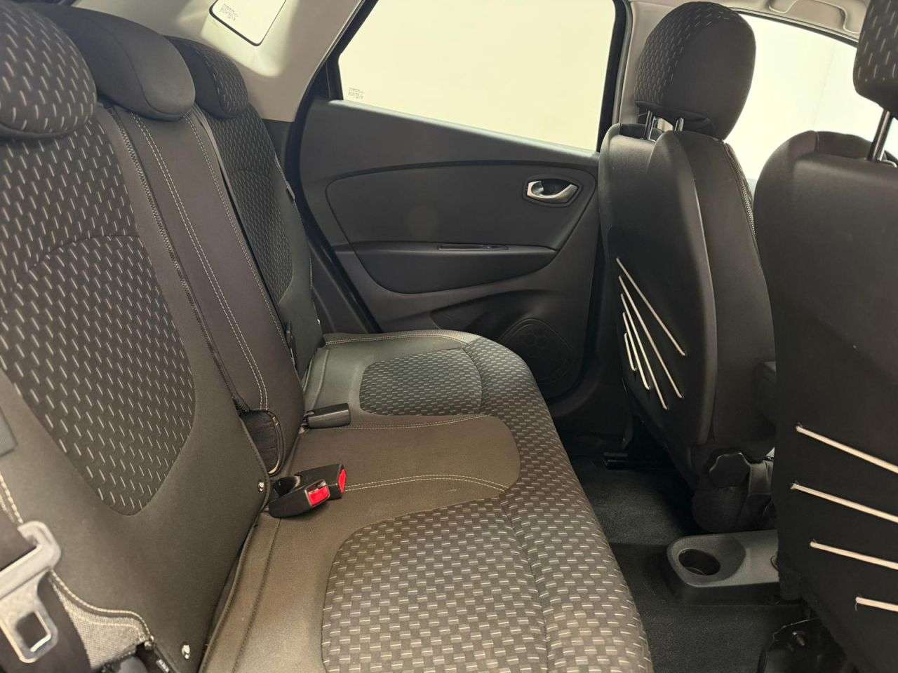 2017 RENAULT CAPTUR 2017 RENAULT CAPTUR