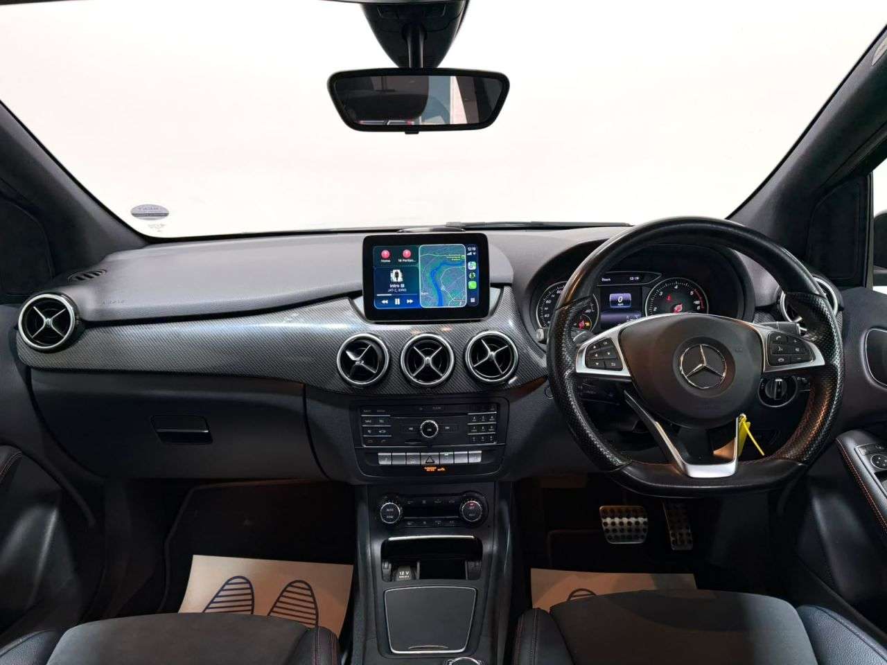A 2018 MERCEDES-BENZ B-CLASS 1.5 B180d AMG Line (Executive) MPV 5dr Diesel 7G-DCT Euro 6 (s/s) (109 ps) A 2018 MERCEDES-BENZ B-CLASS 1.5 B180d AMG Line (Executive) MPV 5dr Diesel 7G-DCT Euro 6 (s/s) (109 ps)