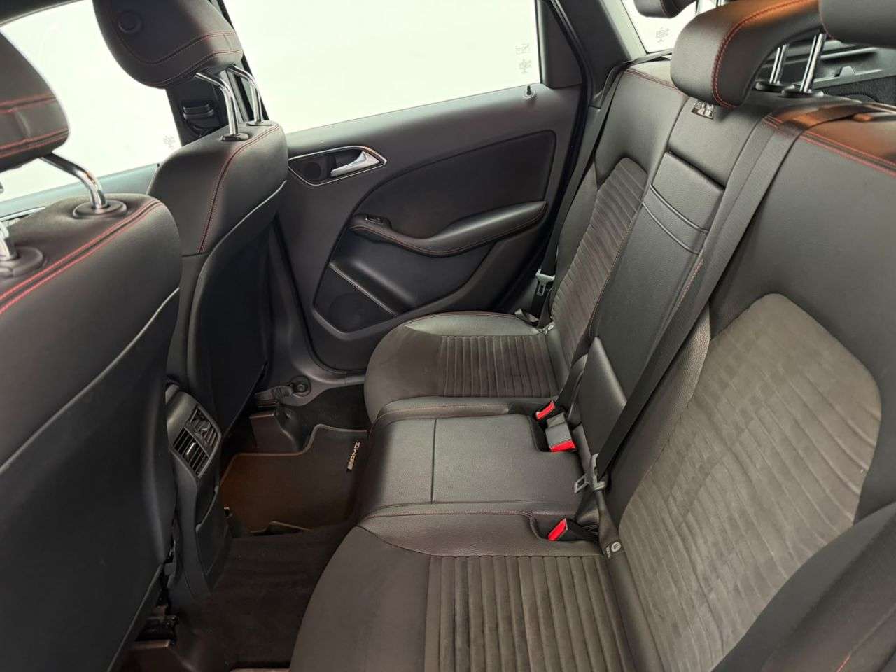 2018 MERCEDES-BENZ B-CLASS 2018 MERCEDES-BENZ B-CLASS
