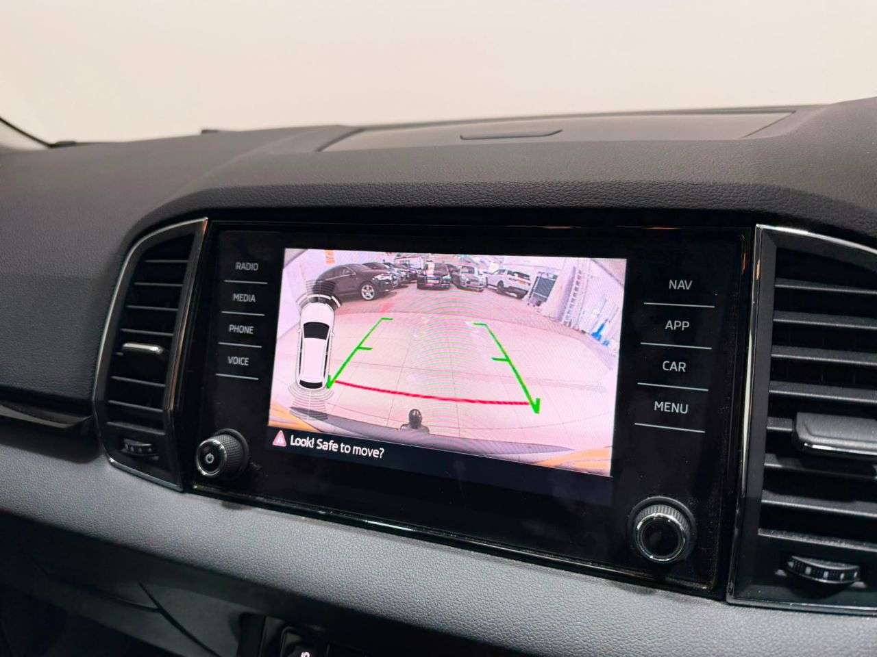 2018 SKODA KAROQ 2018 SKODA KAROQ