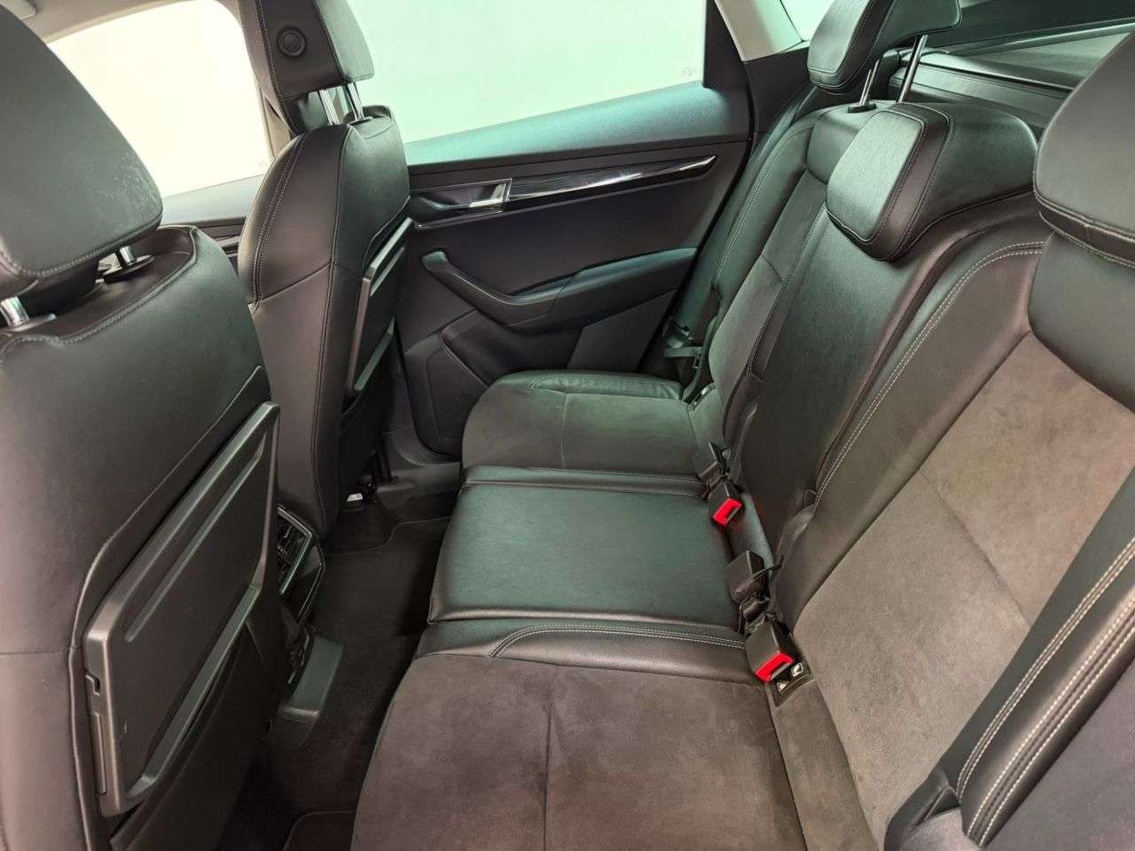 2018 SKODA KAROQ 2018 SKODA KAROQ