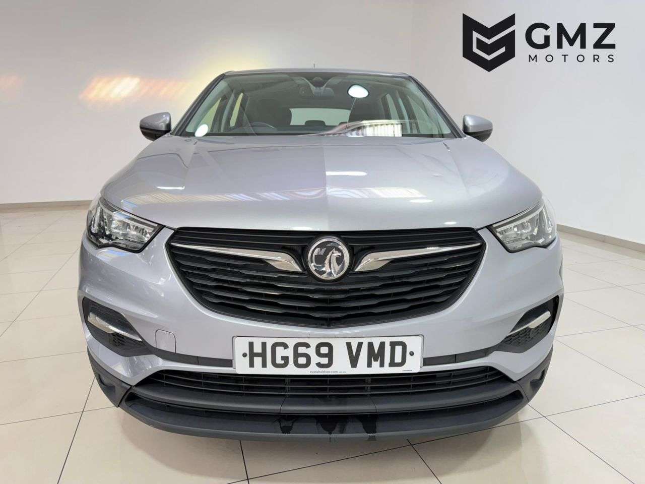 A 2020 VAUXHALL GRANDLAND X 1.2 Turbo GPF SE SUV 5dr Petrol Manual Euro 6 (s/s) (130 ps) NATIONWIDE DEL A 2020 VAUXHALL GRANDLAND X 1.2 Turbo GPF SE SUV 5dr Petrol Manual Euro 6 (s/s) (130 ps) NATIONWIDE DEL