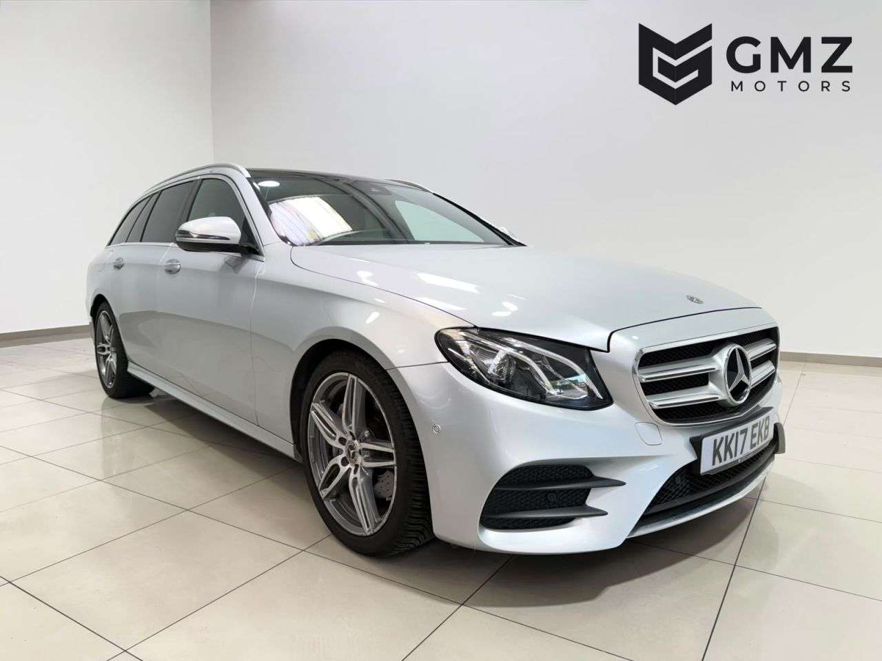 A 2017 MERCEDES-BENZ E-CLASS 2.0 E220d AMG Line (Premium) Estate 5dr Diesel G-Tronic+ Euro 6 (s/s) (194 A 2017 MERCEDES-BENZ E-CLASS 2.0 E220d AMG Line (Premium) Estate 5dr Diesel G-Tronic+ Euro 6 (s/s) (194