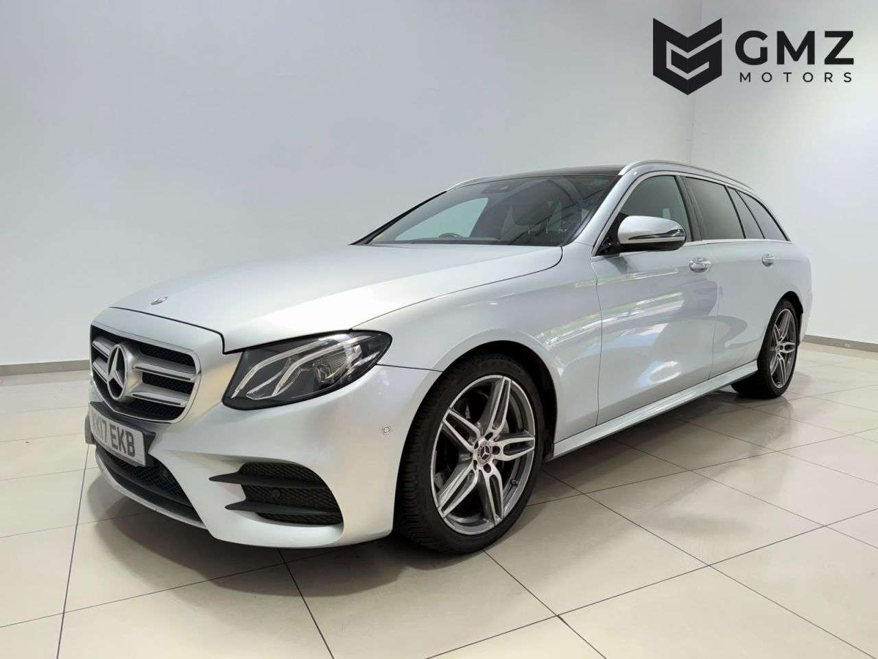 A 2017 MERCEDES-BENZ E-CLASS 2.0 E220d AMG Line (Premium) Estate 5dr Diesel G-Tronic+ Euro 6 (s/s) (194 A 2017 MERCEDES-BENZ E-CLASS 2.0 E220d AMG Line (Premium) Estate 5dr Diesel G-Tronic+ Euro 6 (s/s) (194
