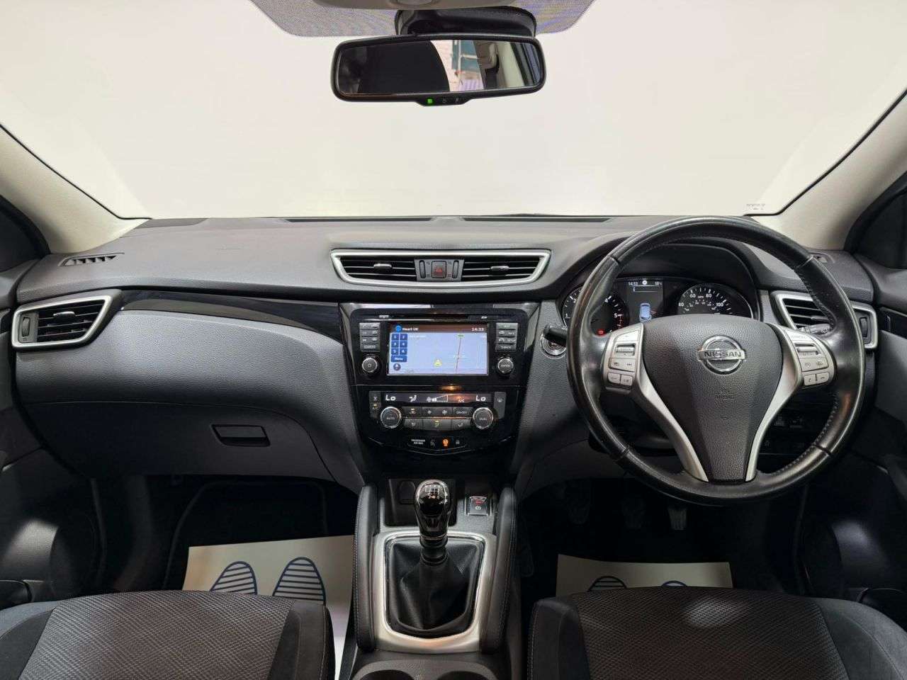 A 2017 NISSAN QASHQAI 1.6 dCi N-Connecta SUV 5dr Diesel Manual 4WD Euro 6 (s/s) (130 ps) NATIONWI A 2017 NISSAN QASHQAI 1.6 dCi N-Connecta SUV 5dr Diesel Manual 4WD Euro 6 (s/s) (130 ps) NATIONWI