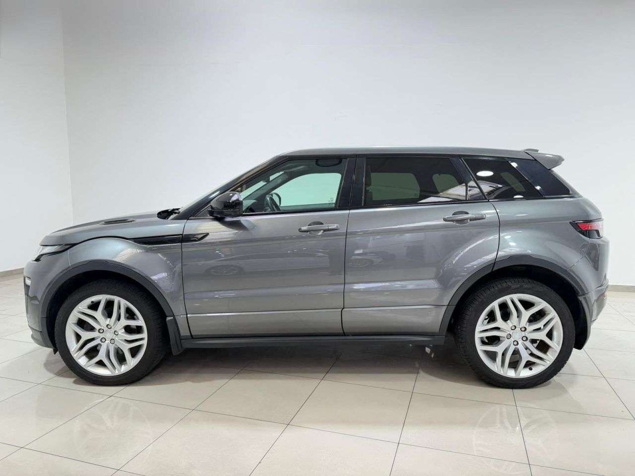 2017 LAND ROVER RANGE ROVER EVOQUE 2017 LAND ROVER RANGE ROVER EVOQUE