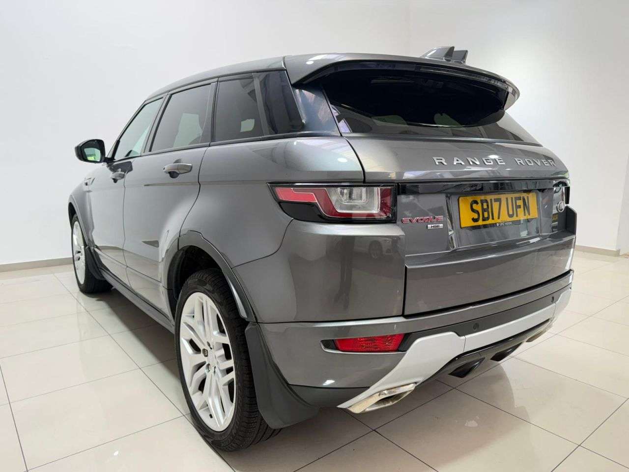 2017 LAND ROVER RANGE ROVER EVOQUE 2017 LAND ROVER RANGE ROVER EVOQUE