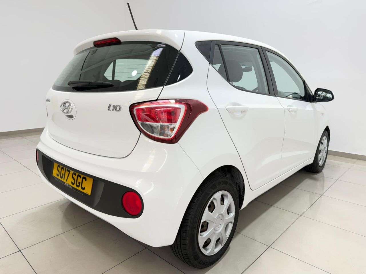 2017 HYUNDAI I10 2017 HYUNDAI I10