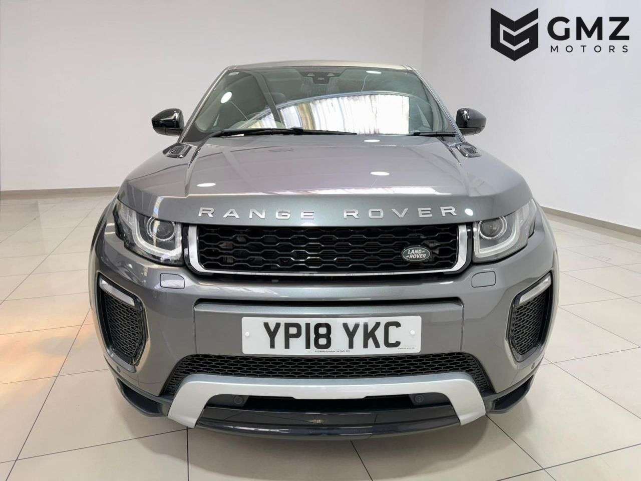 A 2018 LAND ROVER RANGE ROVER EVOQUE 2.0 TD4 HSE Dynamic SUV 5dr Diesel Auto 4WD Euro 6 (s/s) (180 ps) NATIONWID A 2018 LAND ROVER RANGE ROVER EVOQUE 2.0 TD4 HSE Dynamic SUV 5dr Diesel Auto 4WD Euro 6 (s/s) (180 ps) NATIONWID