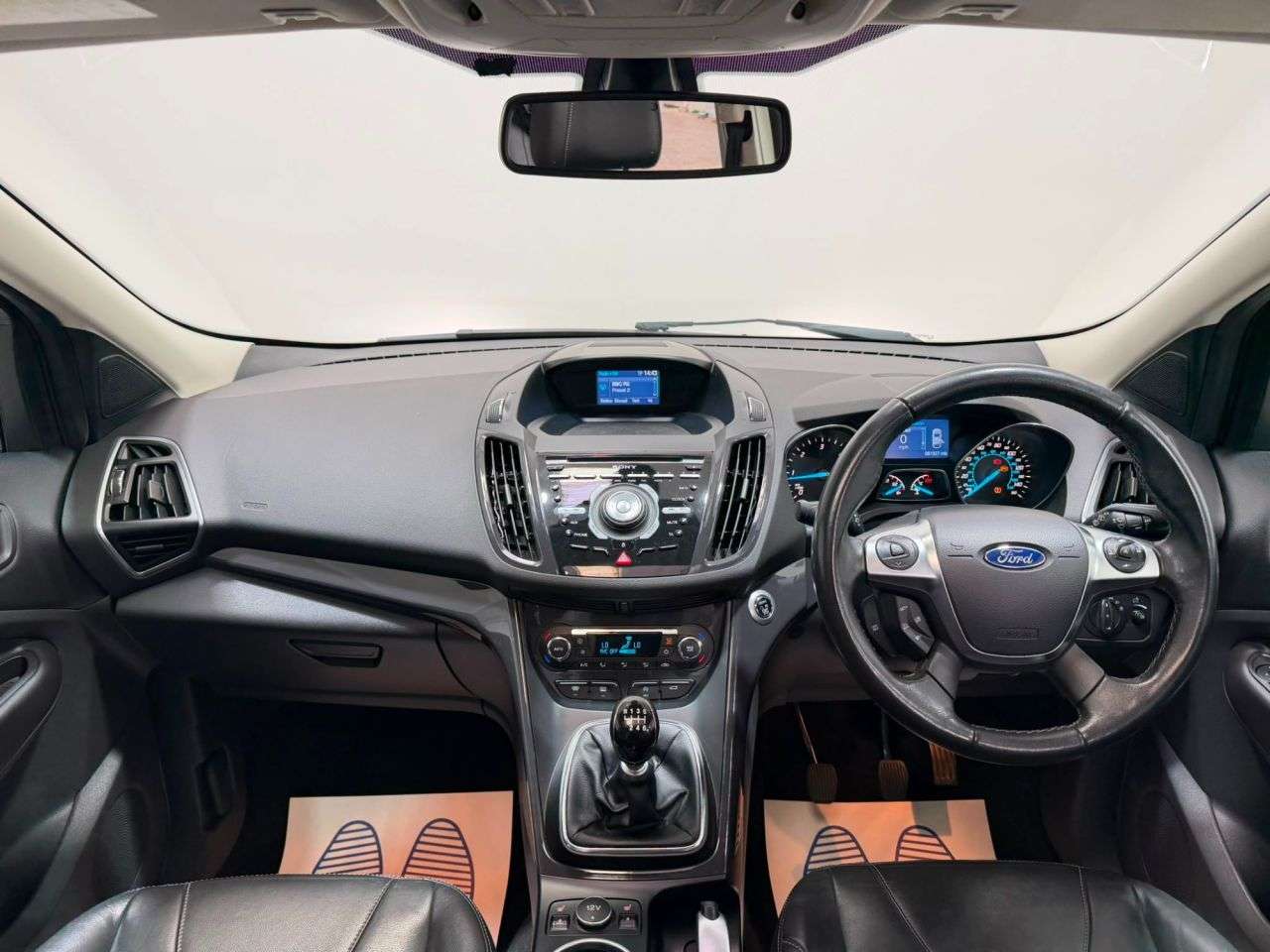 A 2015 FORD KUGA 2.0 TDCi Titanium X SUV 5dr Diesel Manual AWD Euro 6 (s/s) (180 ps) NATIONW A 2015 FORD KUGA 2.0 TDCi Titanium X SUV 5dr Diesel Manual AWD Euro 6 (s/s) (180 ps) NATIONW