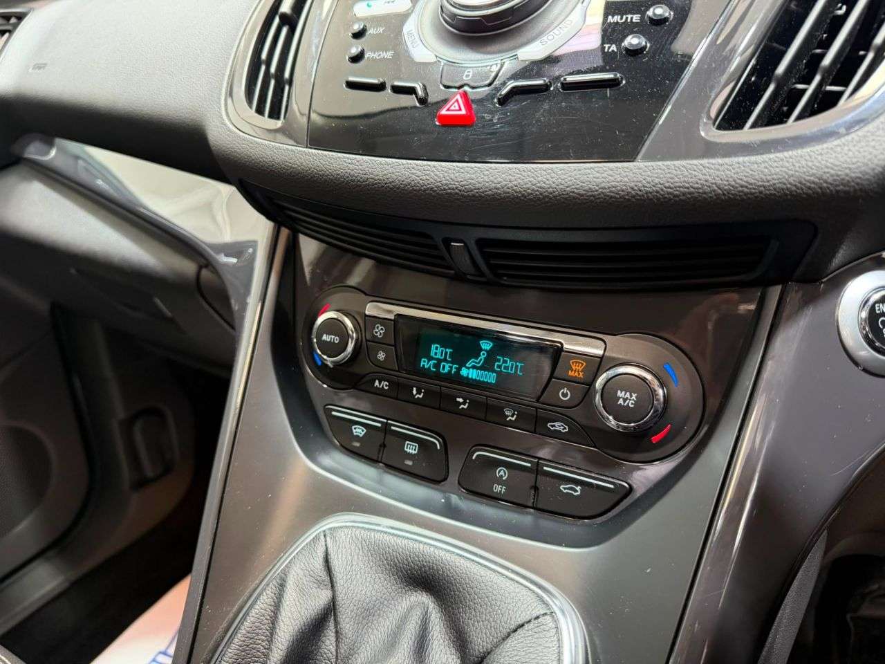 2015 FORD KUGA 2015 FORD KUGA