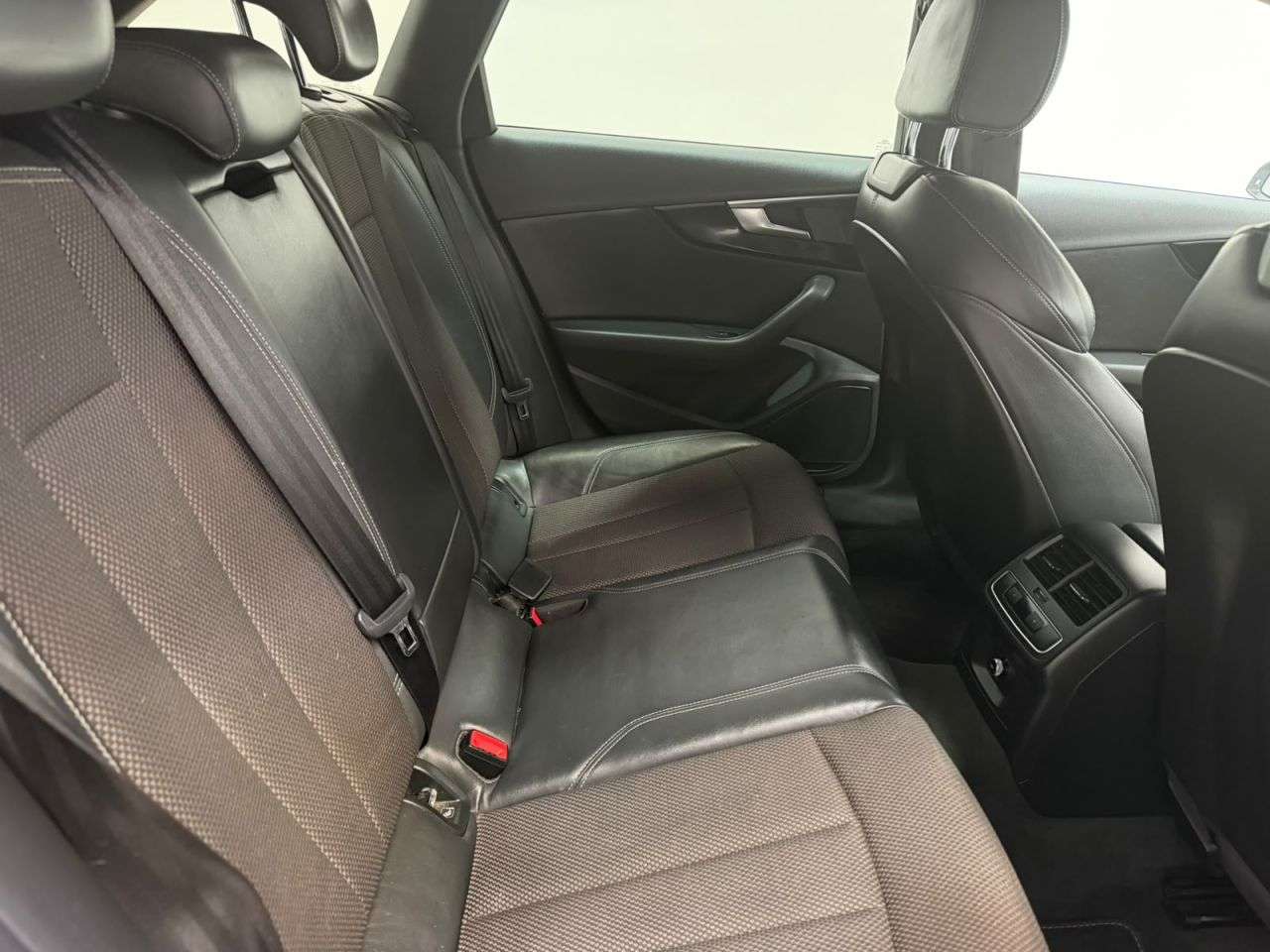 2016 AUDI A4 AVANT 2016 AUDI A4 AVANT