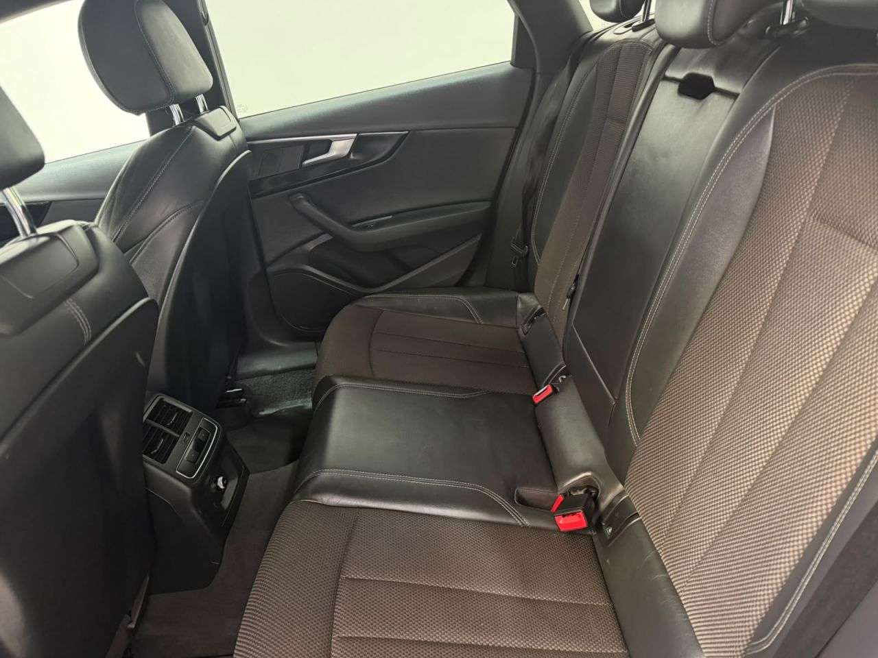 2016 AUDI A4 AVANT 2016 AUDI A4 AVANT
