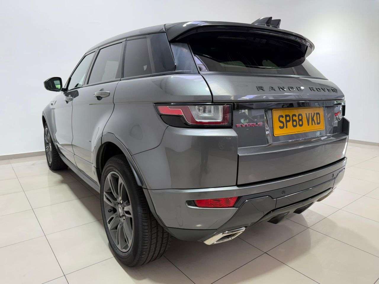 2018 LAND ROVER RANGE ROVER EVOQUE 2018 LAND ROVER RANGE ROVER EVOQUE