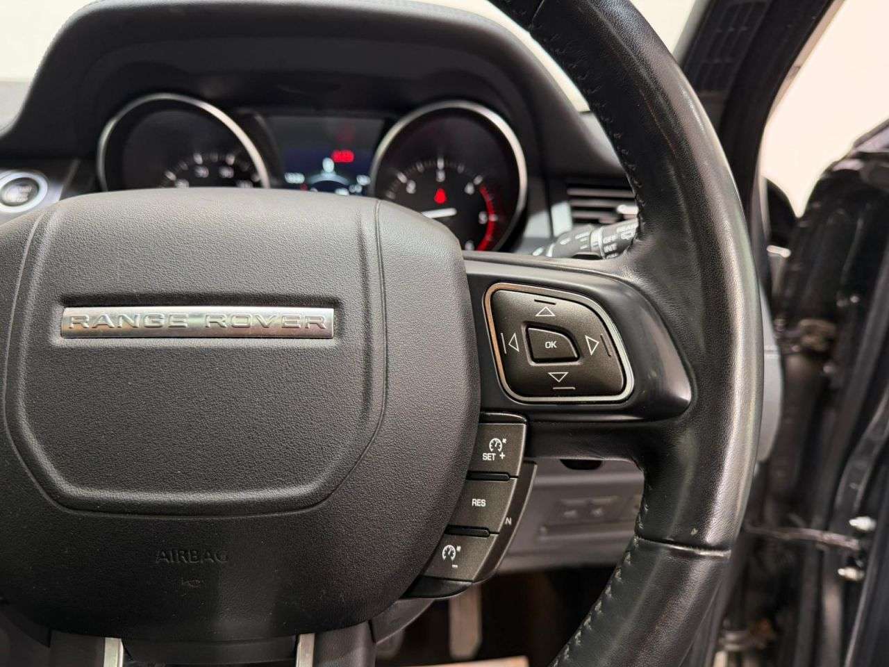 2018 LAND ROVER RANGE ROVER EVOQUE 2018 LAND ROVER RANGE ROVER EVOQUE