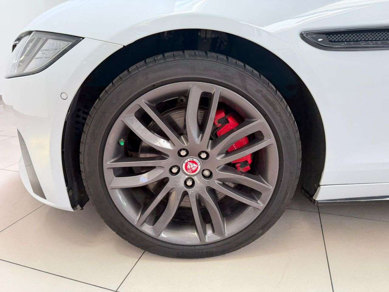 2017 JAGUAR XF 2017 JAGUAR XF