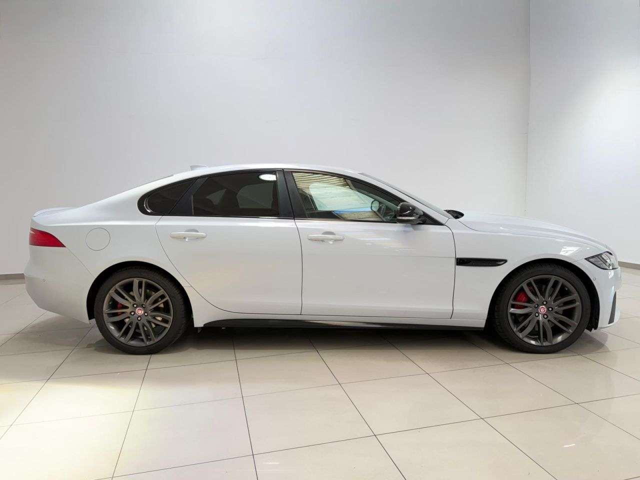 2017 JAGUAR XF 2017 JAGUAR XF