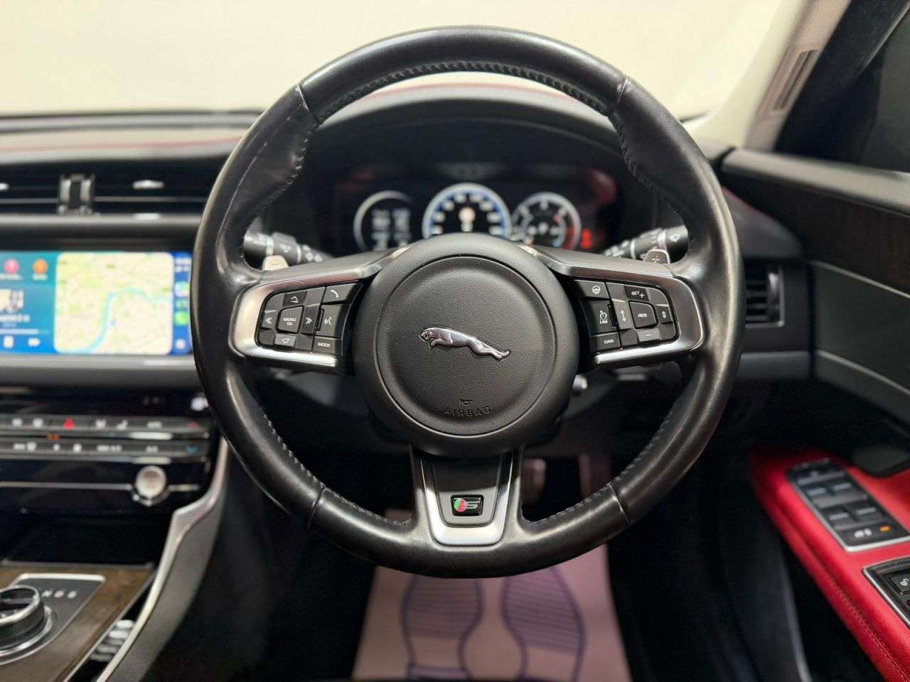2017 JAGUAR XF 2017 JAGUAR XF