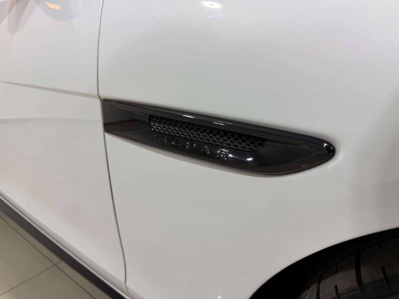2017 JAGUAR XF 2017 JAGUAR XF