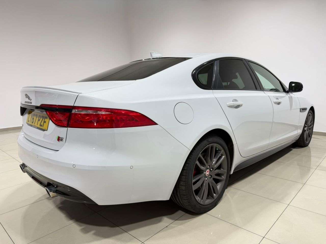 2017 JAGUAR XF 2017 JAGUAR XF