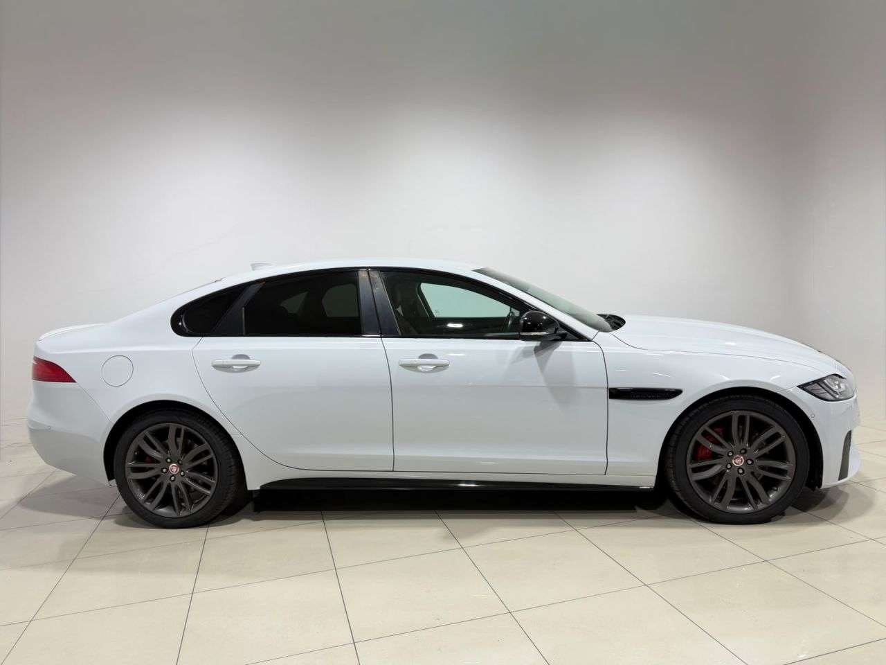 2017 JAGUAR XF 2017 JAGUAR XF