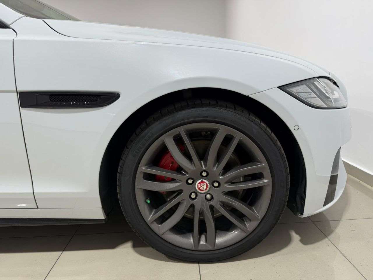 2017 JAGUAR XF 2017 JAGUAR XF