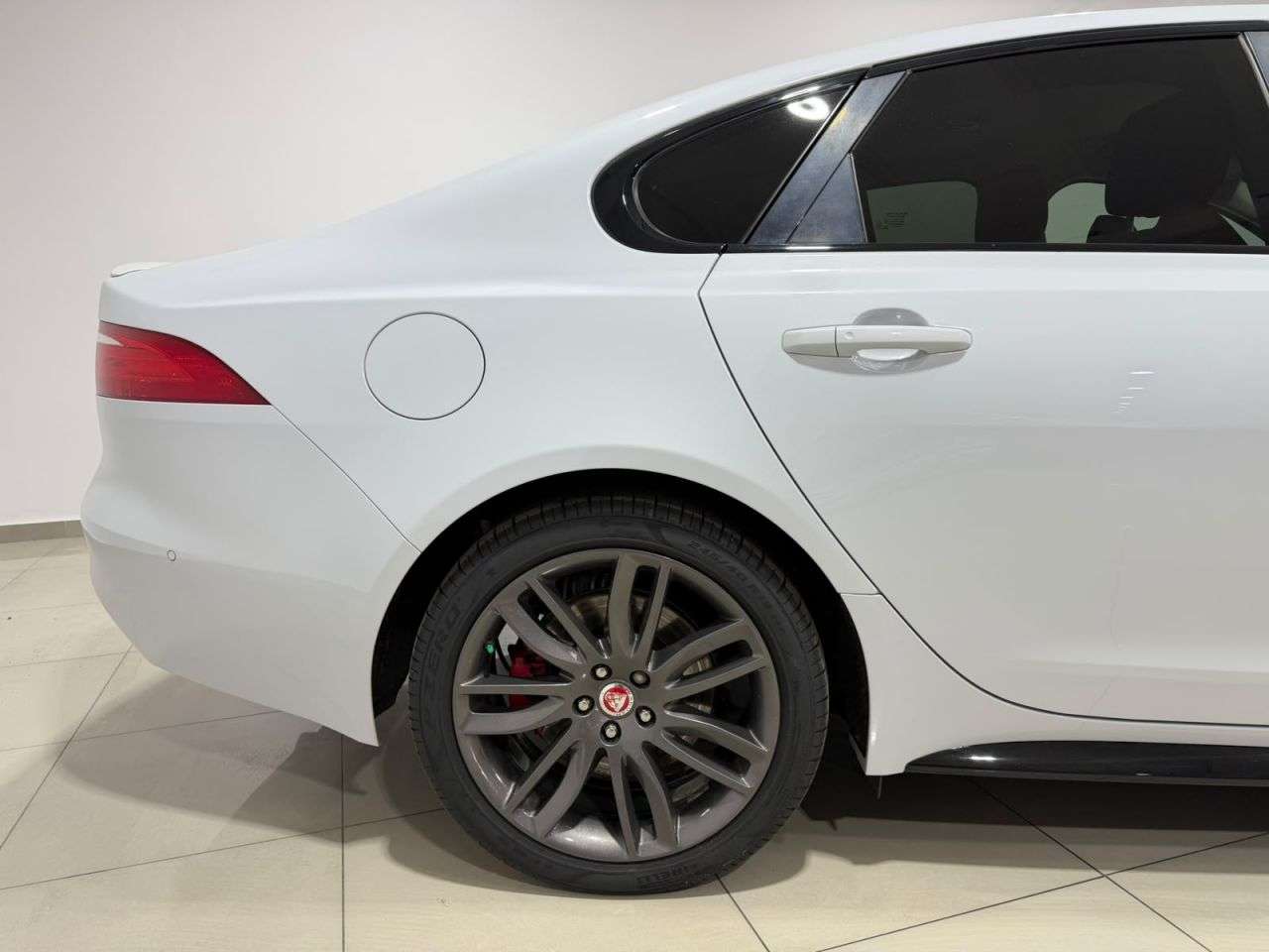 2017 JAGUAR XF 2017 JAGUAR XF