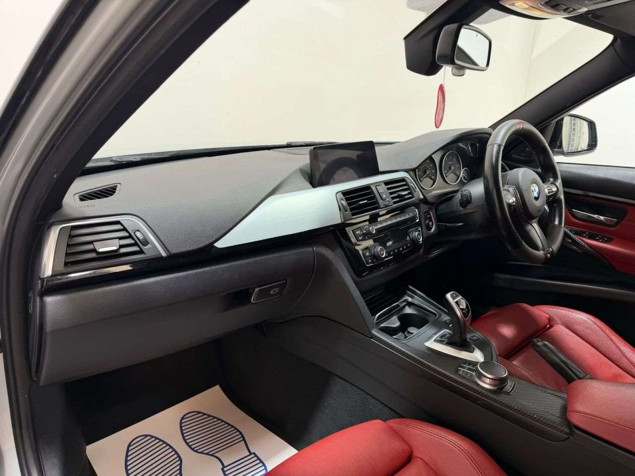 2017 BMW 3 SERIES 2017 BMW 3 SERIES