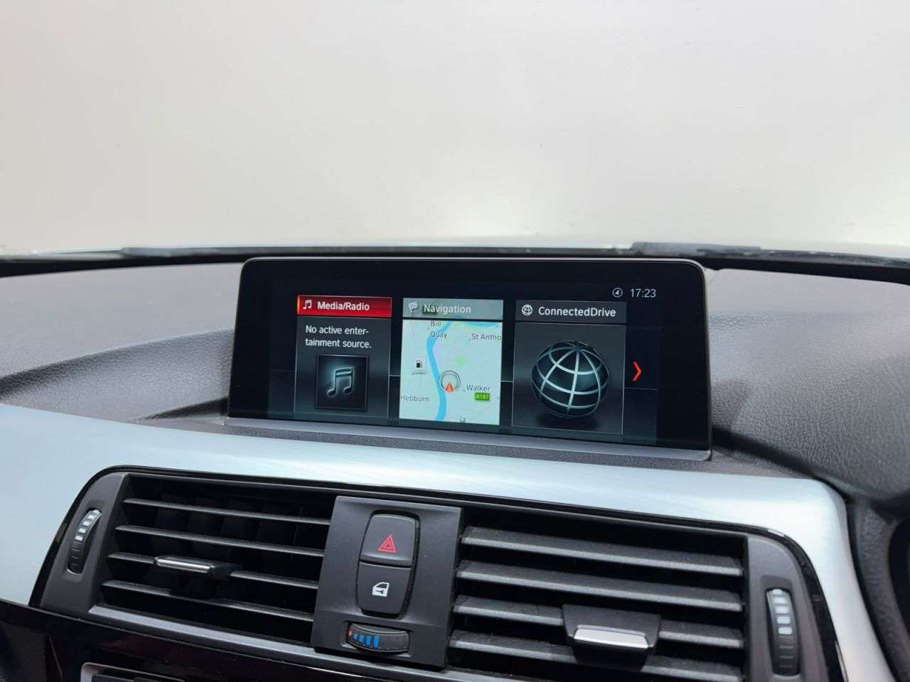 2017 BMW 3 SERIES 2017 BMW 3 SERIES