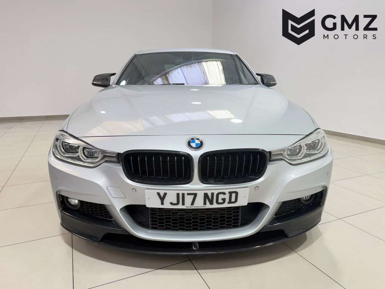 A 2017 BMW 3 SERIES 3.0 335d M Sport Saloon 4dr Diesel Auto xDrive Euro 6 (s/s) (313 ps) NATION A 2017 BMW 3 SERIES 3.0 335d M Sport Saloon 4dr Diesel Auto xDrive Euro 6 (s/s) (313 ps) NATION