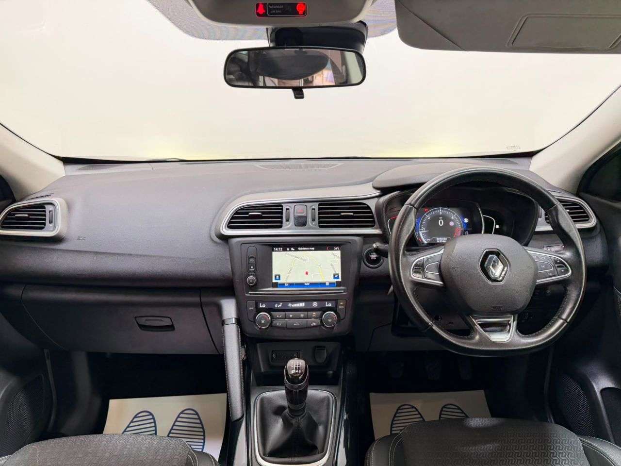 A 2016 RENAULT KADJAR 1.6 dCi Dynamique S Nav SUV 5dr Diesel Manual Euro 6 (s/s) (130 ps) NATIONW A 2016 RENAULT KADJAR 1.6 dCi Dynamique S Nav SUV 5dr Diesel Manual Euro 6 (s/s) (130 ps) NATIONW