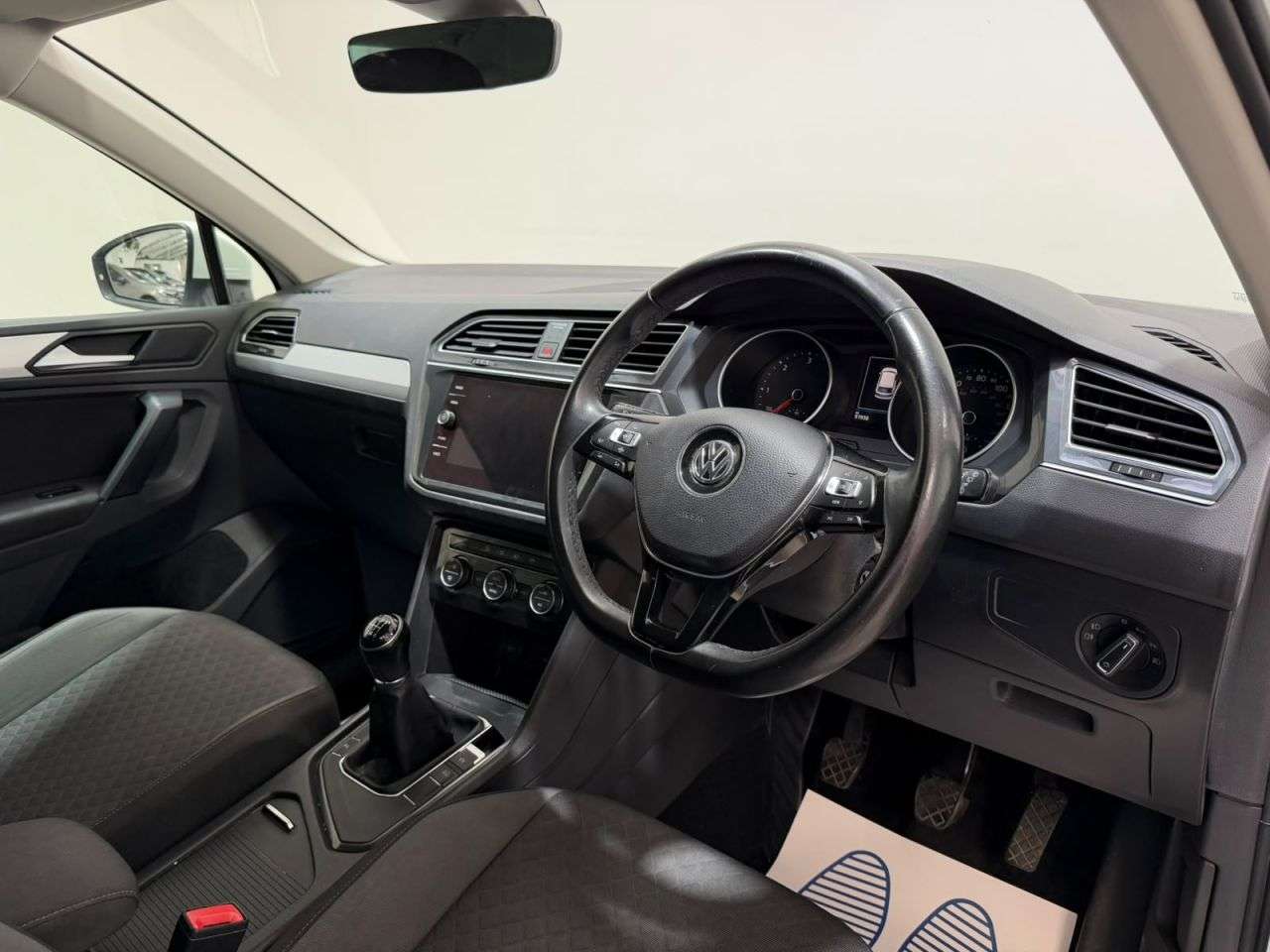 2018 VOLKSWAGEN TIGUAN 2018 VOLKSWAGEN TIGUAN