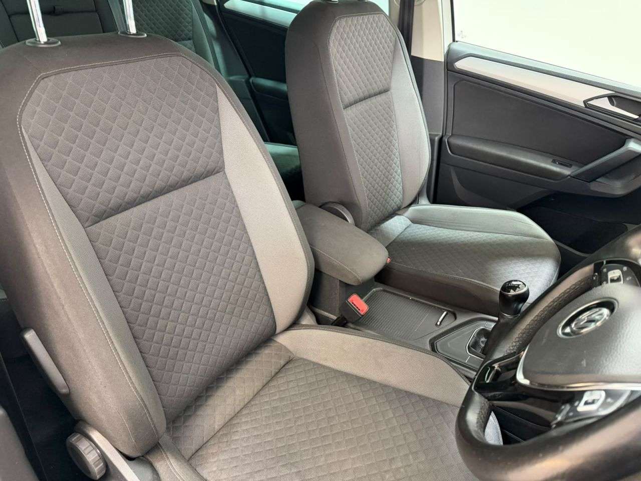 2018 VOLKSWAGEN TIGUAN 2018 VOLKSWAGEN TIGUAN