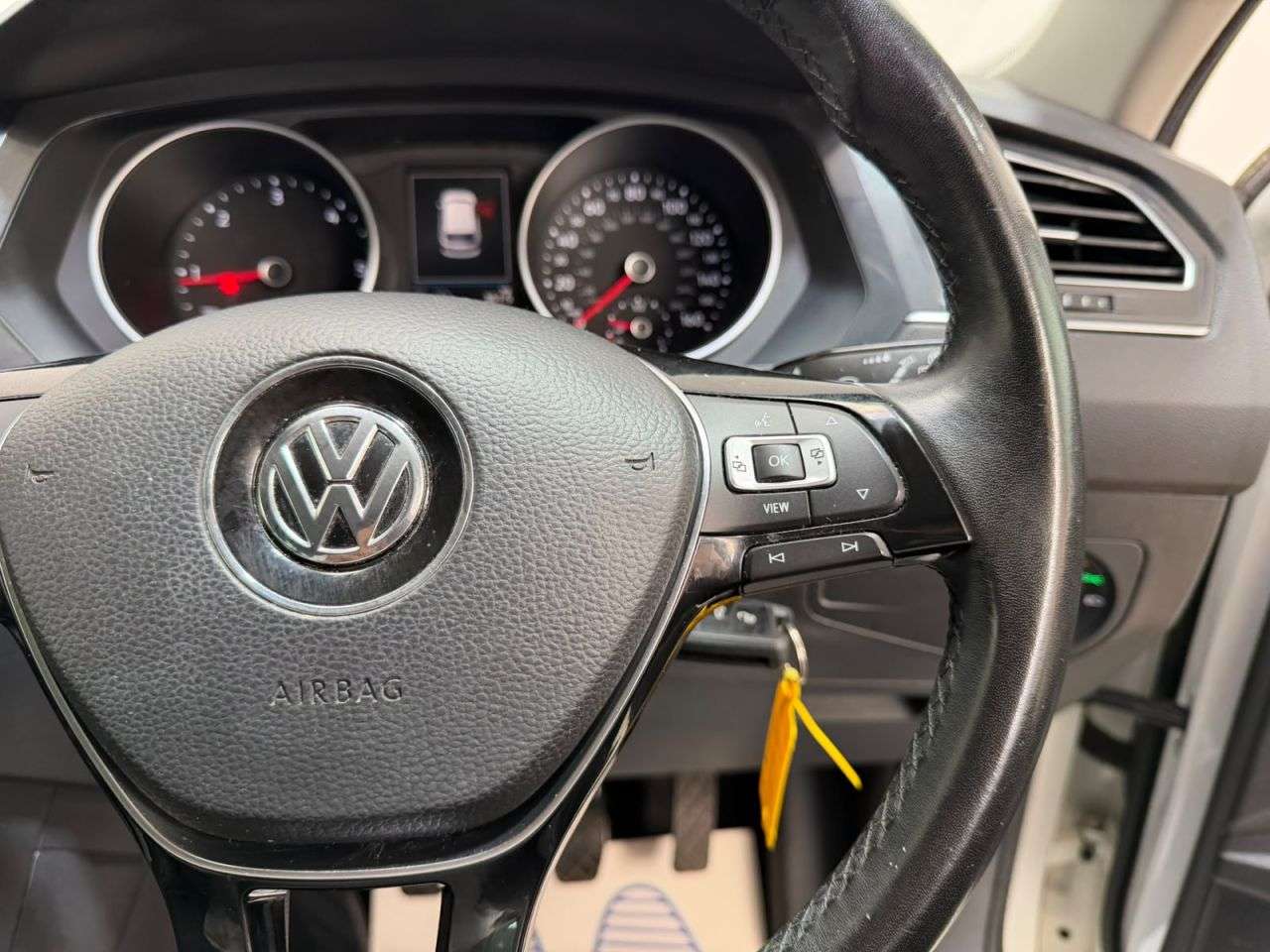 2018 VOLKSWAGEN TIGUAN 2018 VOLKSWAGEN TIGUAN