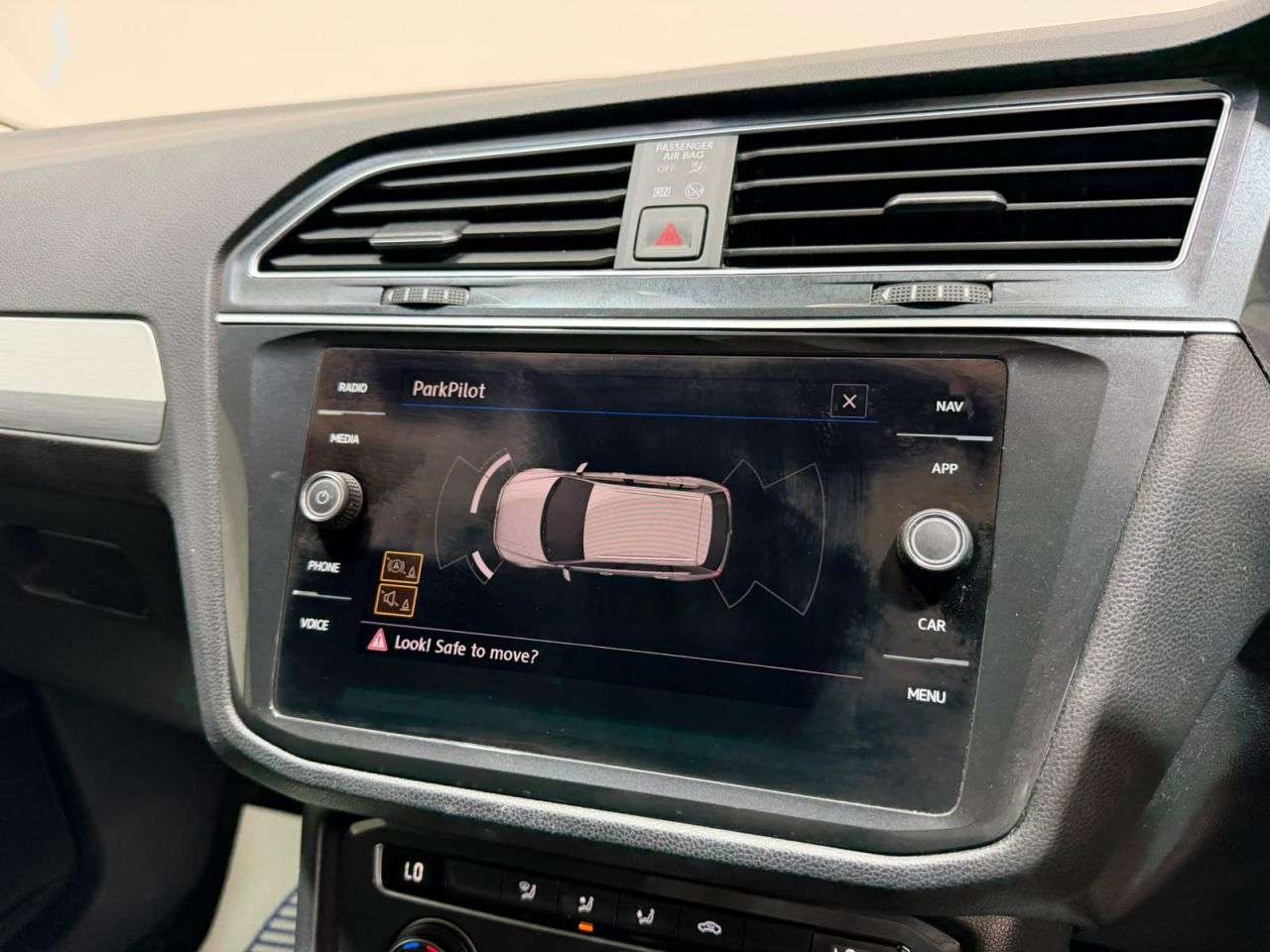 2018 VOLKSWAGEN TIGUAN 2018 VOLKSWAGEN TIGUAN
