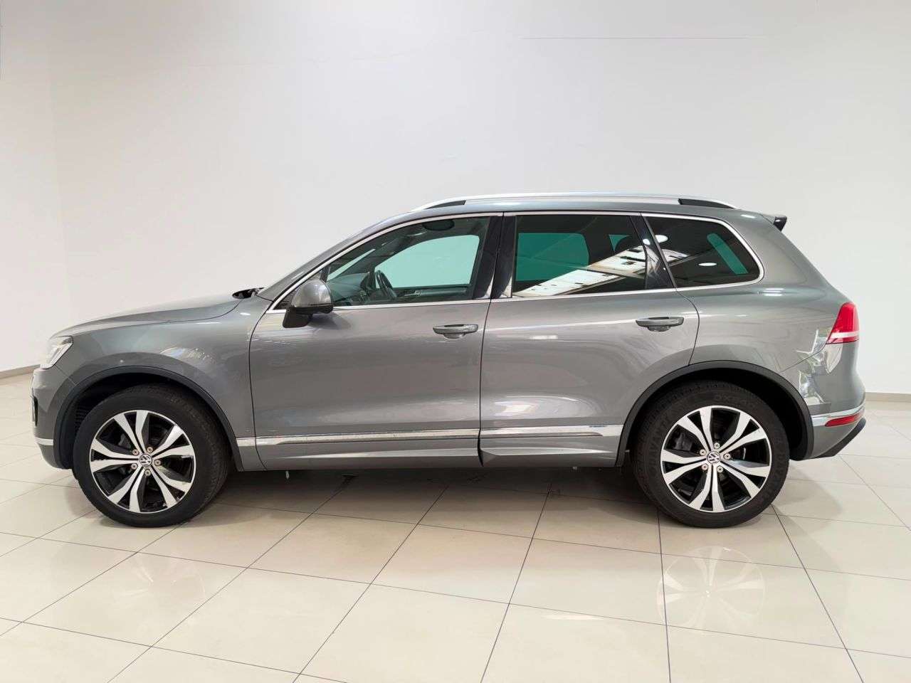 2016 VOLKSWAGEN TOUAREG 2016 VOLKSWAGEN TOUAREG