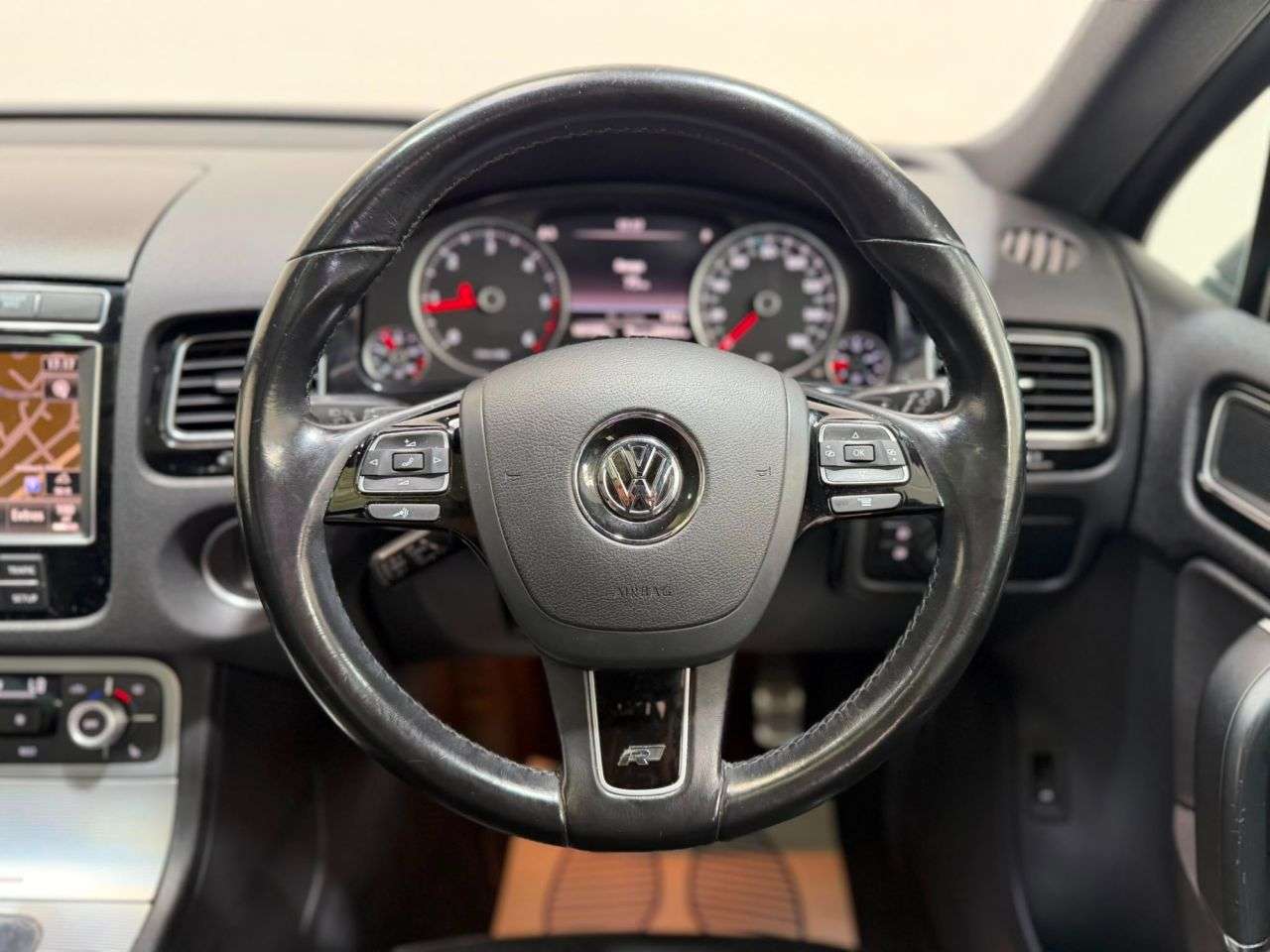 2016 VOLKSWAGEN TOUAREG 2016 VOLKSWAGEN TOUAREG