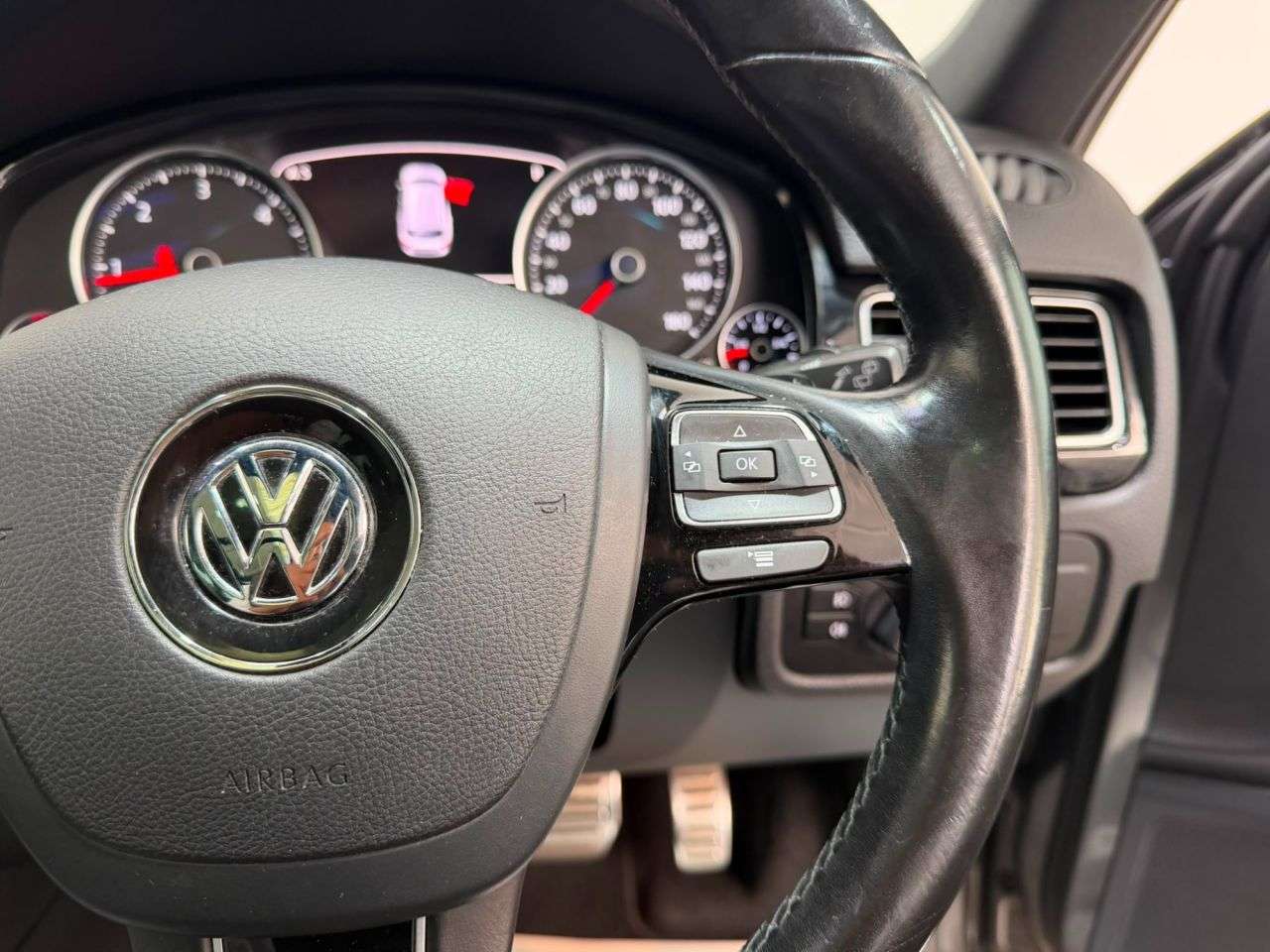 2016 VOLKSWAGEN TOUAREG 2016 VOLKSWAGEN TOUAREG