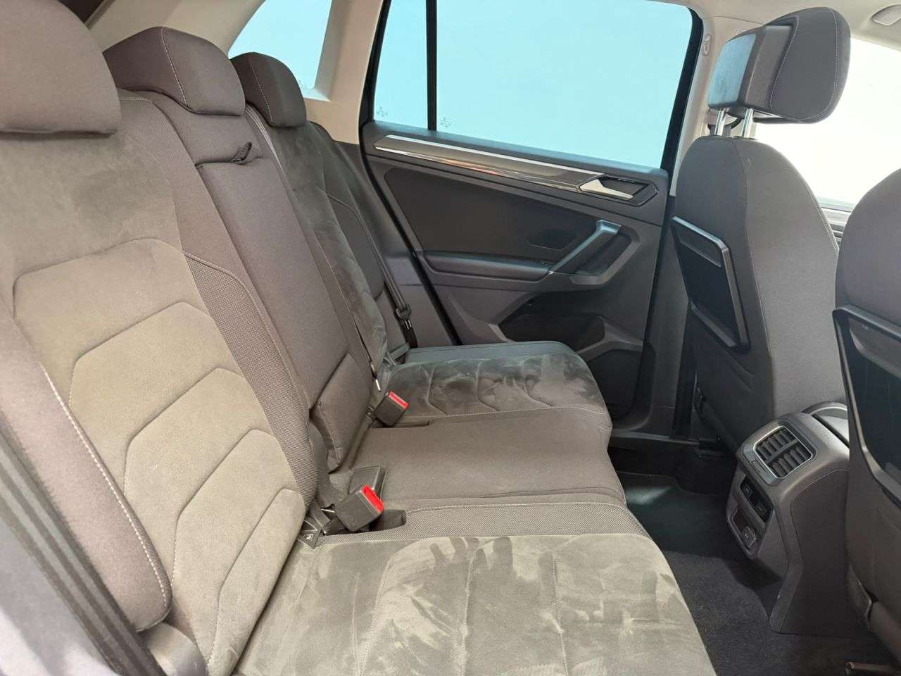 2017 VOLKSWAGEN TIGUAN 2017 VOLKSWAGEN TIGUAN