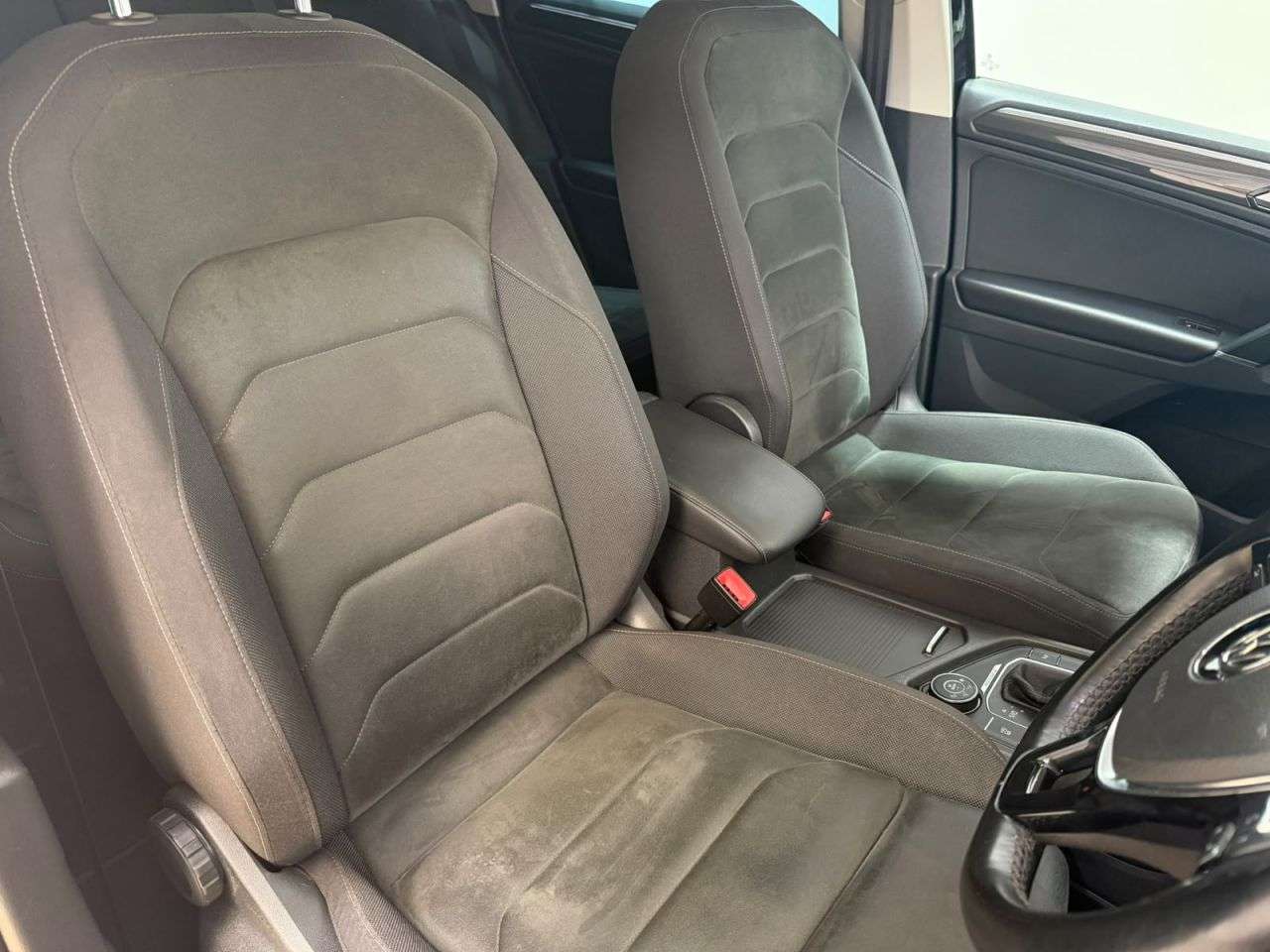 2017 VOLKSWAGEN TIGUAN 2017 VOLKSWAGEN TIGUAN