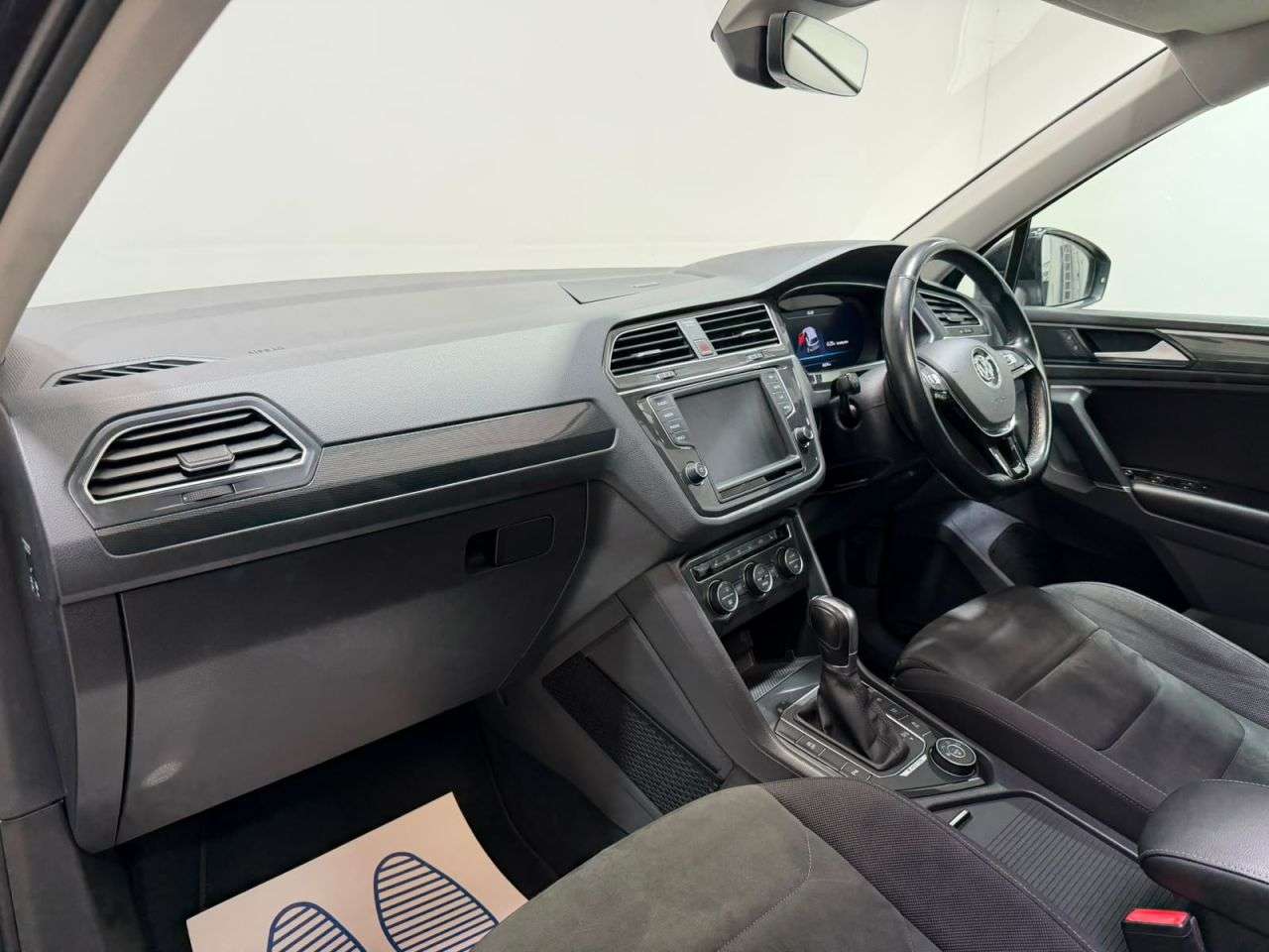 2017 VOLKSWAGEN TIGUAN 2017 VOLKSWAGEN TIGUAN