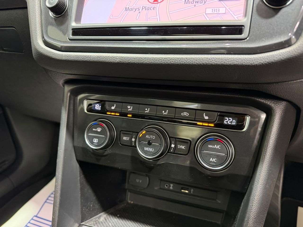 2017 VOLKSWAGEN TIGUAN 2017 VOLKSWAGEN TIGUAN