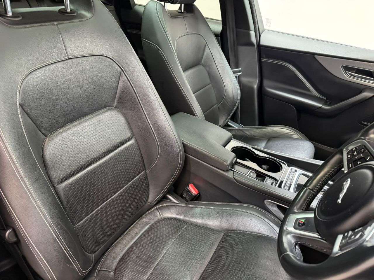 2016 JAGUAR F-PACE 2016 JAGUAR F-PACE