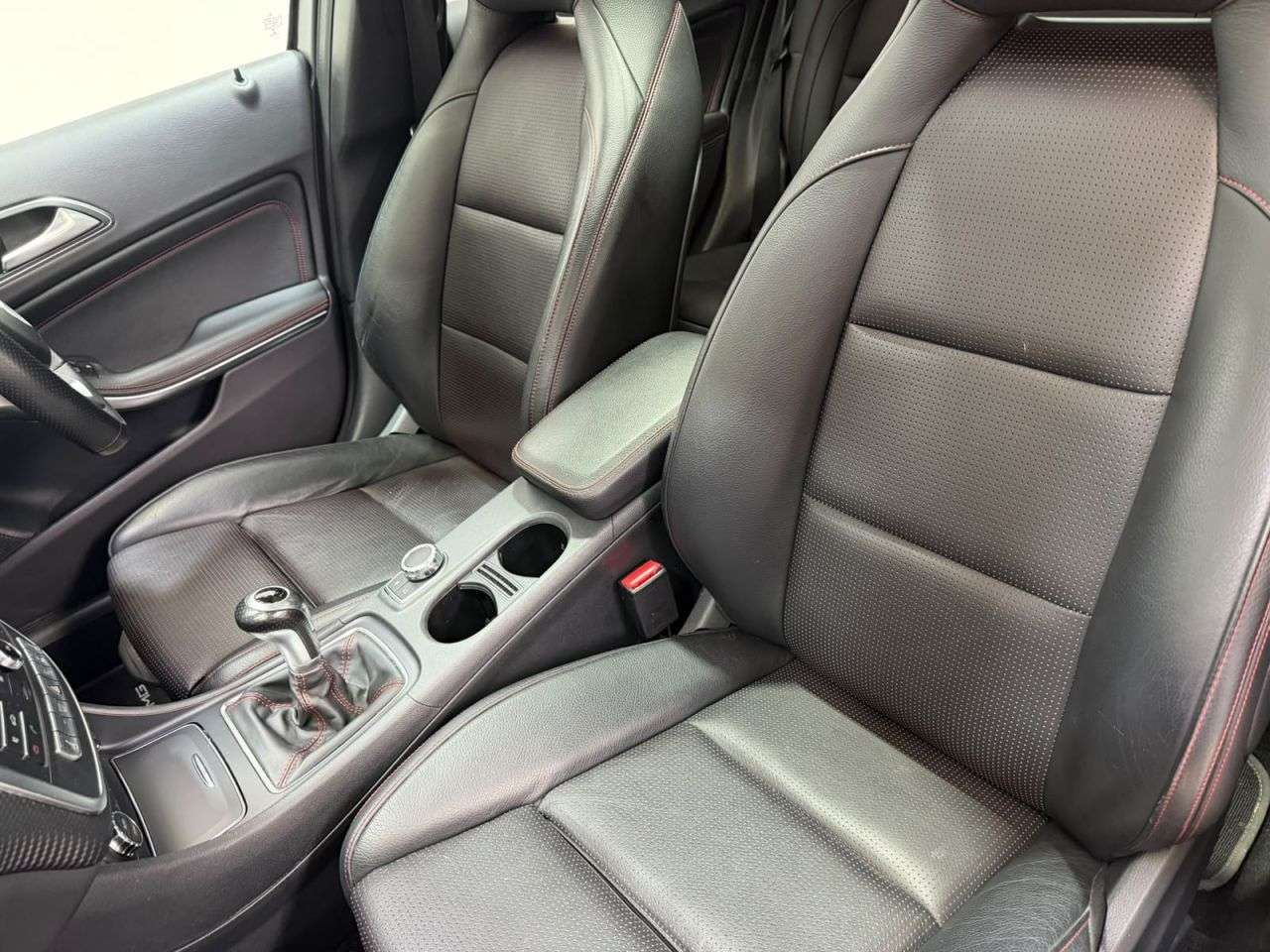 2017 MERCEDES-BENZ A CLASS 2017 MERCEDES-BENZ A CLASS