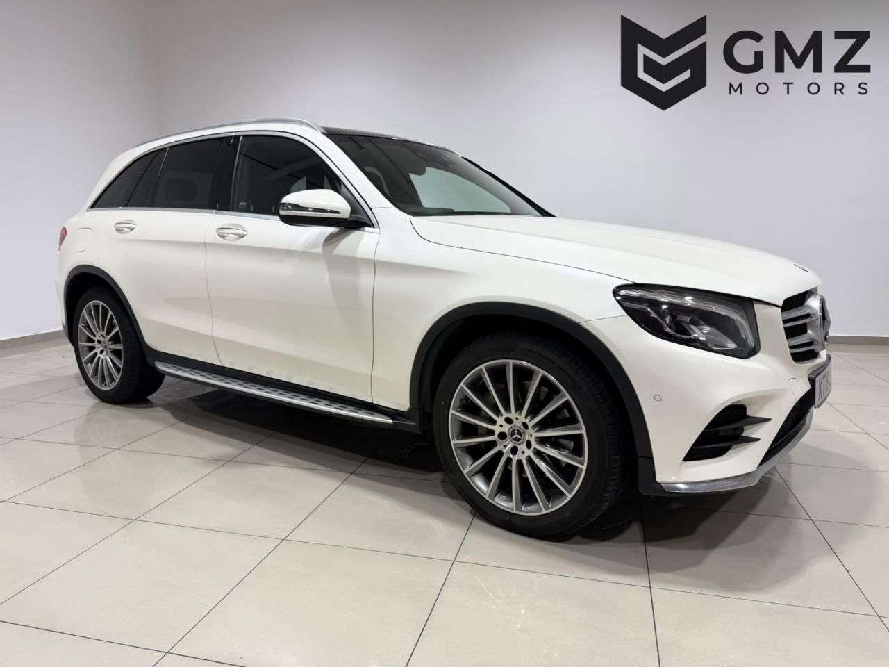 A 2018 MERCEDES GLC-CLASS GLC 220 D 4MATIC AMG LINE PREMIUM A 2018 MERCEDES GLC-CLASS GLC 220 D 4MATIC AMG LINE PREMIUM