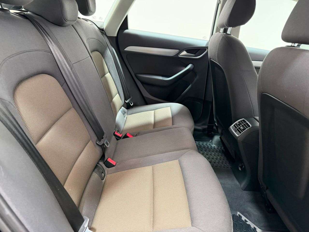 2014 AUDI Q3 2014 AUDI Q3