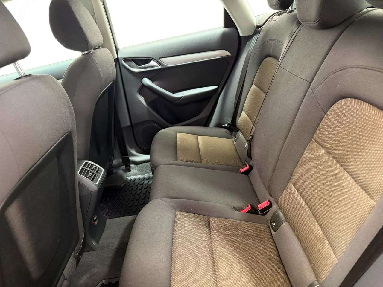 2014 AUDI Q3 2014 AUDI Q3