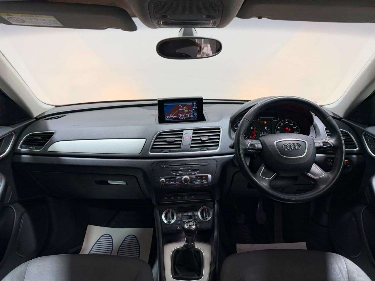A 2014 AUDI Q3 1.4 TFSI SE SUV 5dr Petrol Manual Euro 6 (s/s) (150 ps) NATIONWIDE DELIVERY A 2014 AUDI Q3 1.4 TFSI SE SUV 5dr Petrol Manual Euro 6 (s/s) (150 ps) NATIONWIDE DELIVERY