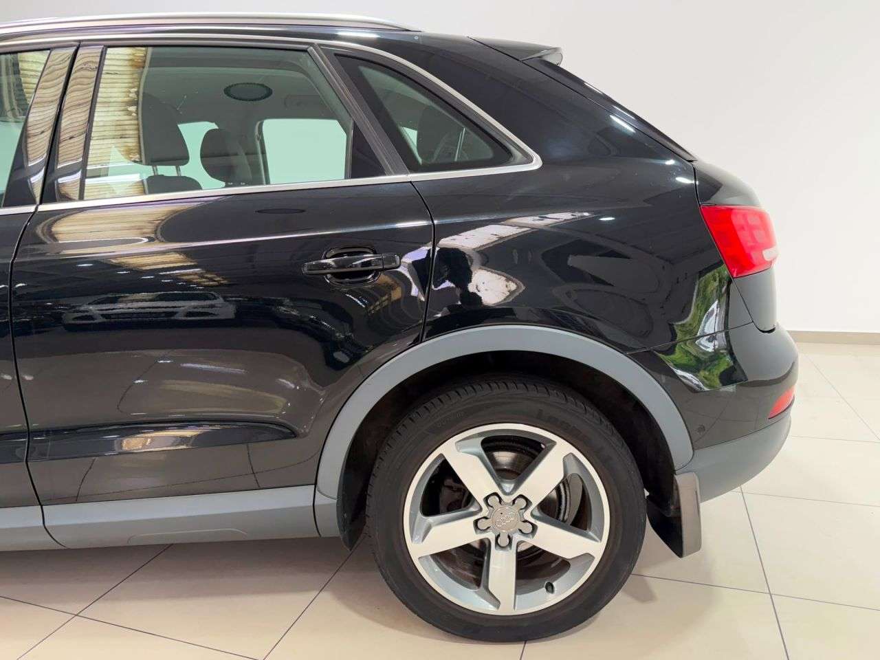 2014 AUDI Q3 2014 AUDI Q3