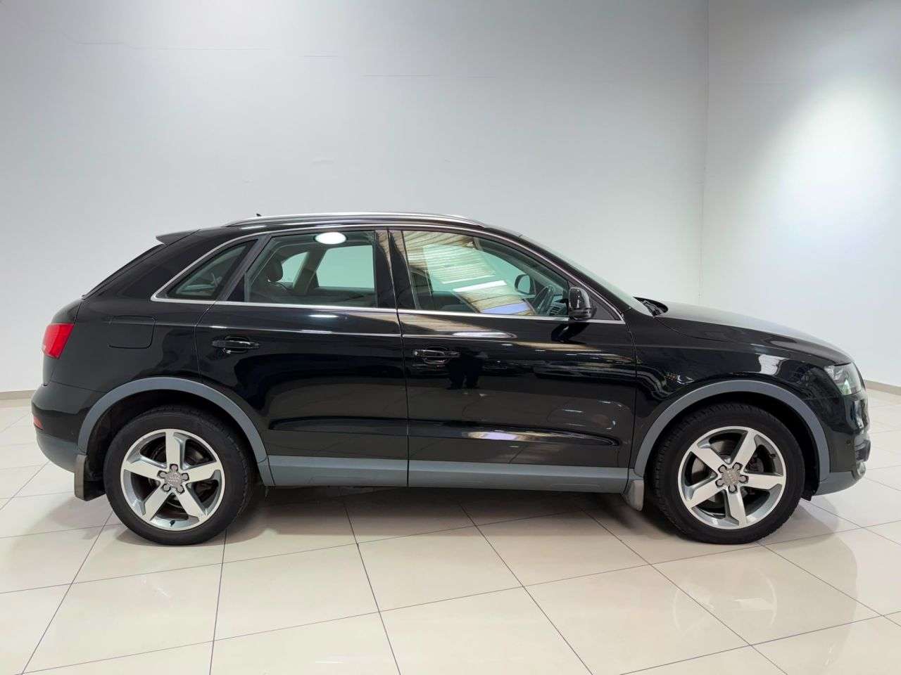 2014 AUDI Q3 2014 AUDI Q3